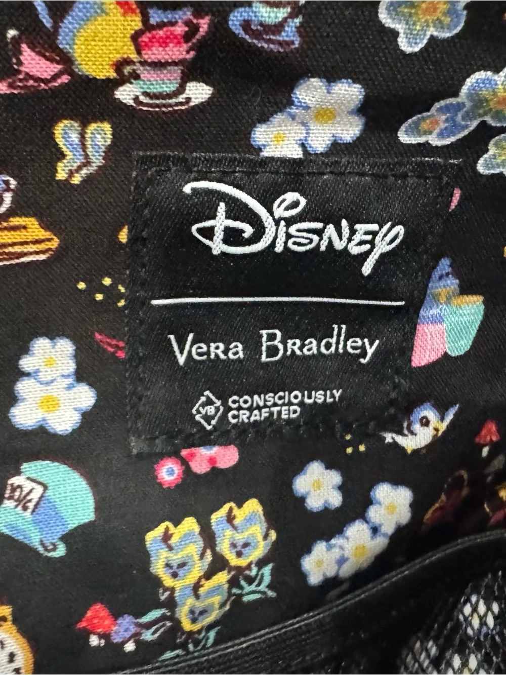 Vera Bradley Disney Large Travel Duffel Bag Classics On The Green 100 Years - Picture 4 of 4